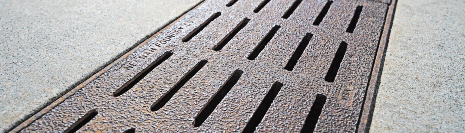 Cast iron water drainage trench cover